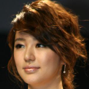 Юн Ын Хе (Yoon Eun-hye)
