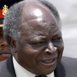 Мваи Кибаки (Mwai Kibaki)