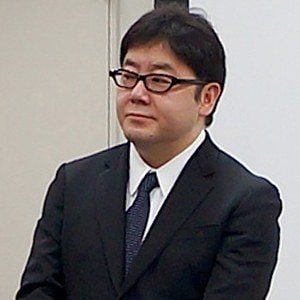 Ясуси Акимото (Yasushi Akimoto)